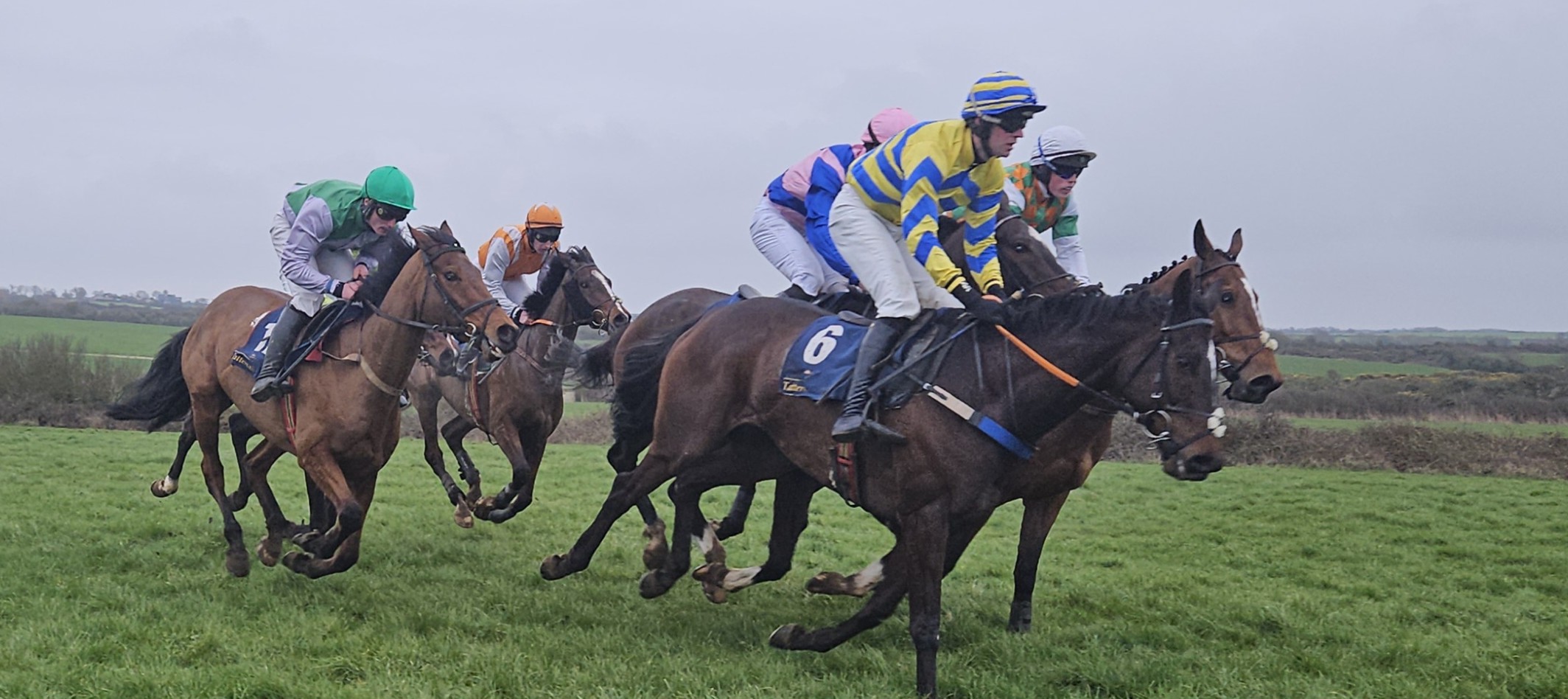 Saturday racing at Peppards Castle